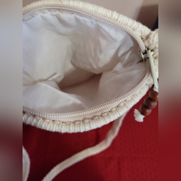 Vintage Crochet Bag - Picture 4 of 6